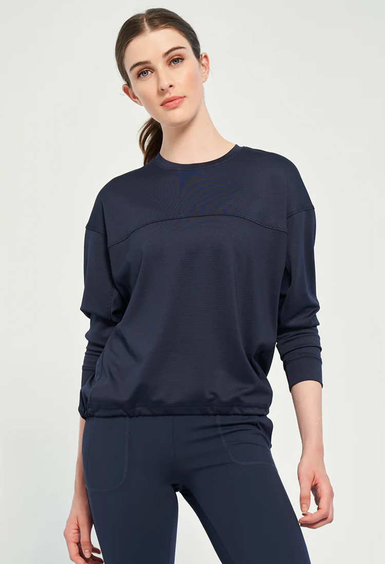 SoulPantsDarkNavyトルソーコーディネート写真