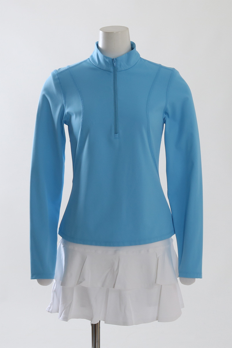 NolanZipockBrueShoresトルソーコーディネート写真