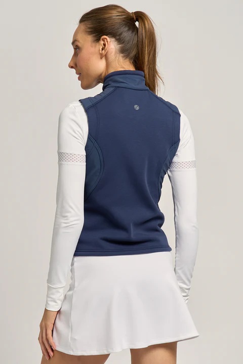 TrainingVestDarkNavyトルソーコーディネート写真